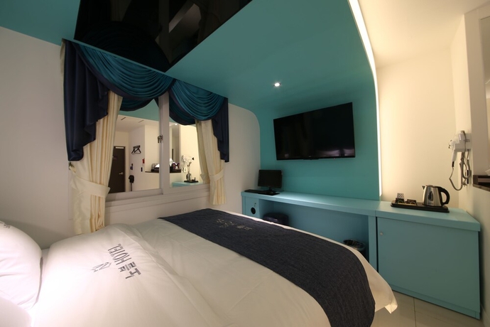 Imagen de la habitación del Hotel Noble Muintel. Foto 12