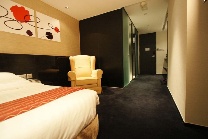 Imagen de la habitación del Hotel Noble Park. Foto 6