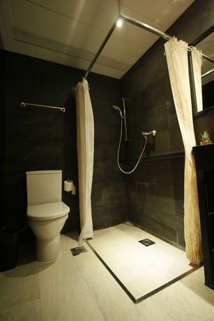Imagen de la habitación del Hotel Noble Park. Foto 10