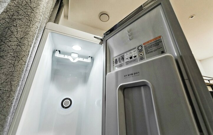 Imagen de la habitación del Hotel Noble Stay. Foto 17