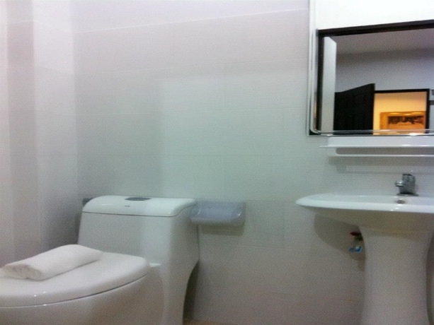 Imagen de la habitación del Hotel Noble U House Chiangmai. Foto 11