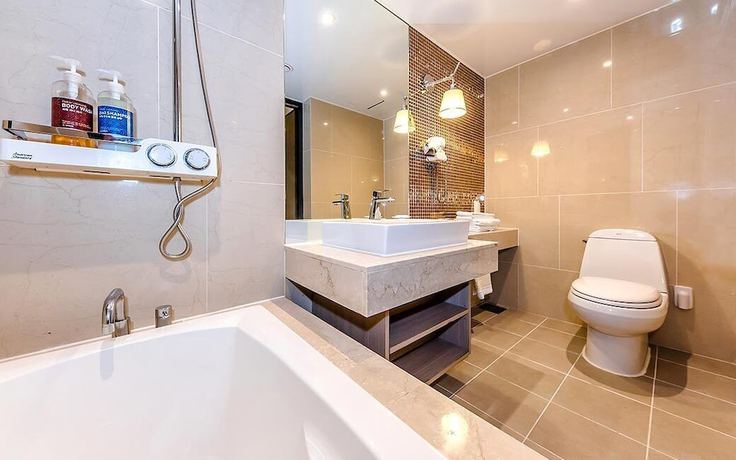 Imagen de la habitación del Hotel Noblepia. Foto 5