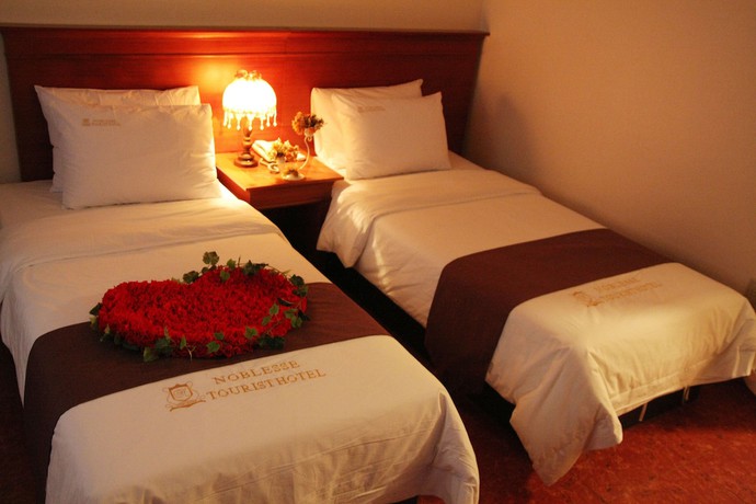 Imagen de la habitación del Hotel Noblesse Tourist. Foto 3