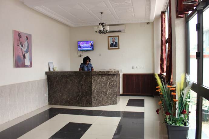 Imagen de los interiores del Hotel Noblesse, Yaound&eacute;. Foto 14