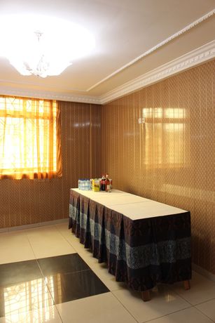 Imagen de los interiores del Hotel Noblesse, Yaound&eacute;. Foto 16