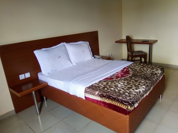 Imagen de la habitación del Hotel Noblesse, Yaound&eacute;. Foto 13