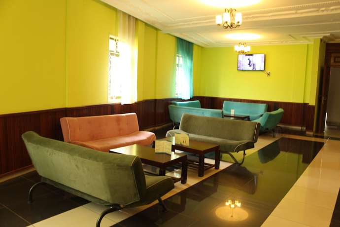 Imagen del bar/restaurante del Hotel Noblesse, Yaound&eacute;. Foto 7