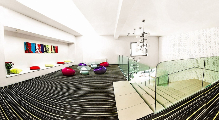 Imagen de los interiores del Hotel Nobo. Foto 13