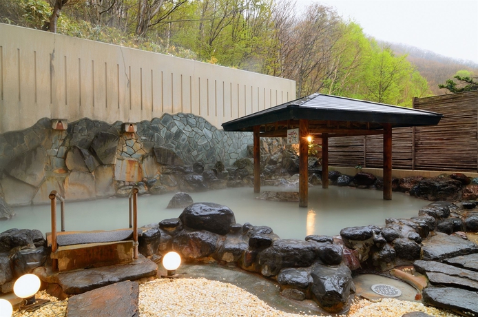 Imagen de la piscina del Hotel Noboribetsu Manseikaku. Foto 6