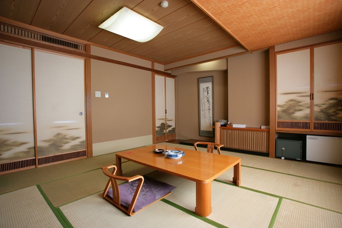 Imagen de la habitación del Hotel Noboribetsu Sekisuitei. Foto 17
