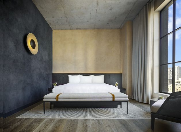 Imagen de la habitación del Hotel Nobu Chicago. Foto 12