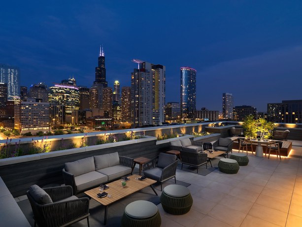 Imagen del bar/restaurante del Hotel Nobu Chicago. Foto 2