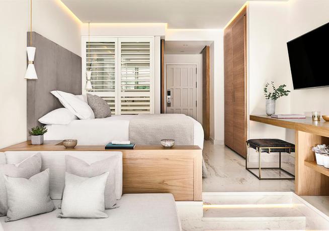 Imagen de la habitación del Hotel Nobu Marbella. Foto 12