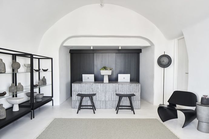 Imagen de los interiores del Hotel Nobu Santorini. Foto 19