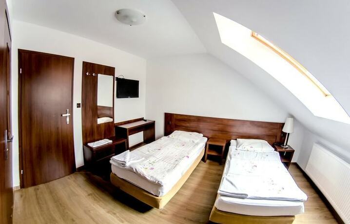 Imagen general del Hotel Noclegi Europa. Foto 10