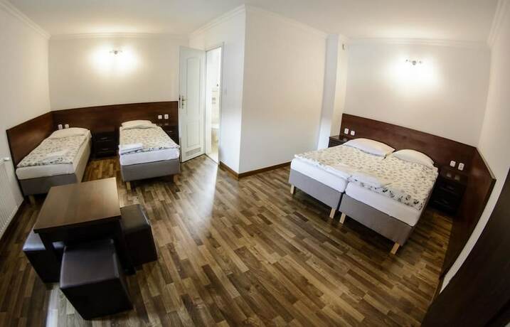 Imagen general del Hotel Noclegi Europa. Foto 12