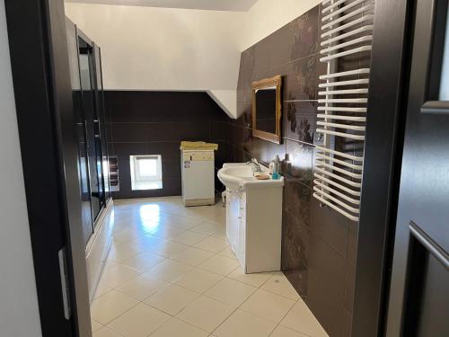 Imagen general del Hotel Noclegi nad neonet Bogatynia. Foto 8