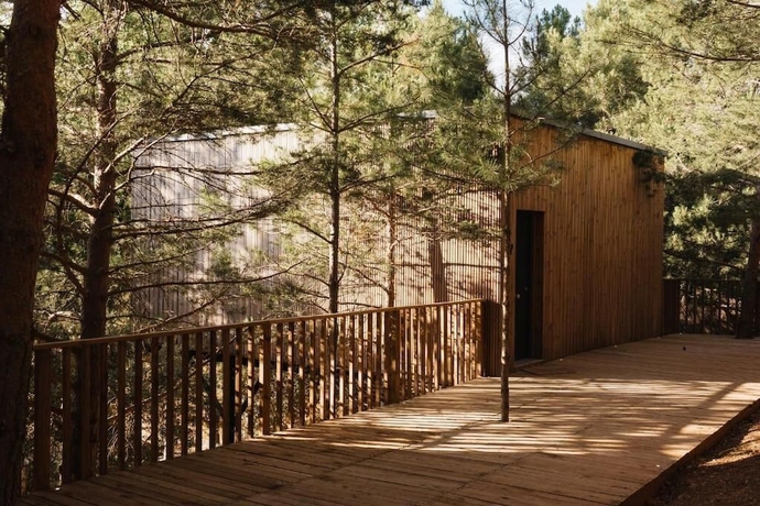 Imagen de los exteriores del Hotel Noctis. Foto 12