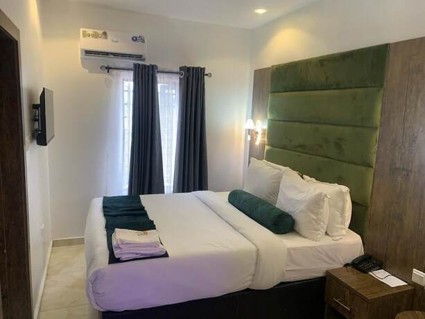 Imagen de la habitación del Hotel Nocy Castle. Foto 16