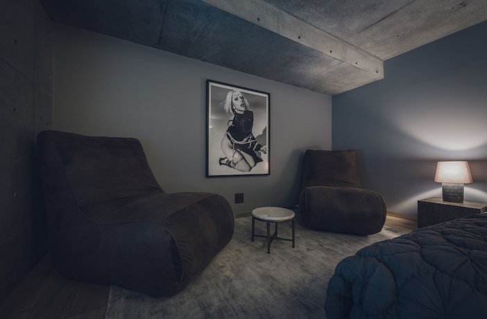 Imagen de la habitación del Hotel Node. Foto 15