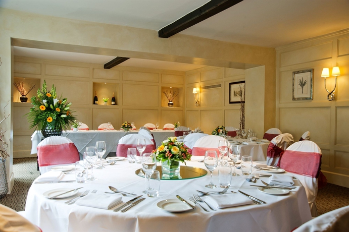 Imagen de los interiores del Hotel Noel Arms. Foto 6