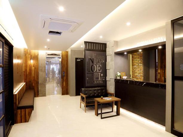 Imagen de los interiores del Hotel Noel Business. Foto 5