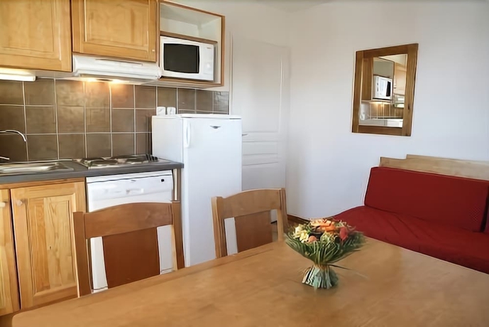 Imagen de la habitación del Hotel Noemys Le Pra Palier. Foto 14