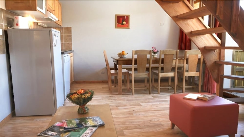 Imagen de la habitación del Hotel Noemys Le Pra Palier. Foto 15