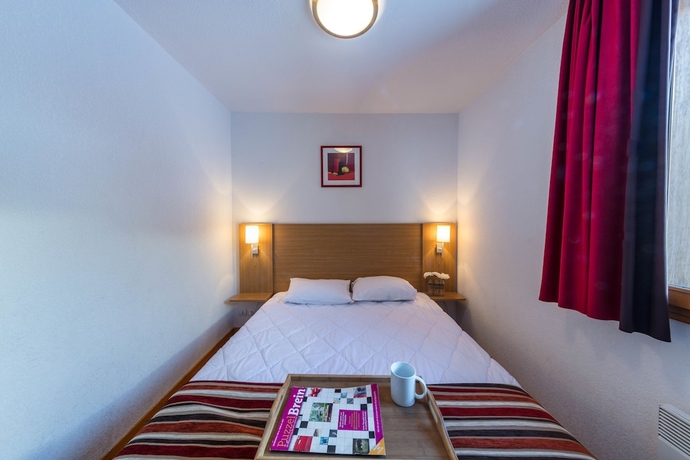 Imagen de la habitación del Hotel Noemys Les Balcons de Bois M&eacute;an. Foto 3