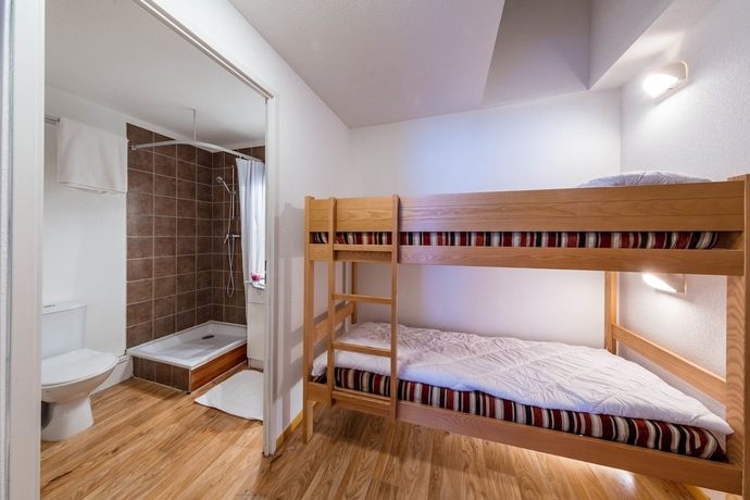 Imagen de la habitación del Hotel Noemys Les Balcons de Bois M&eacute;an. Foto 6