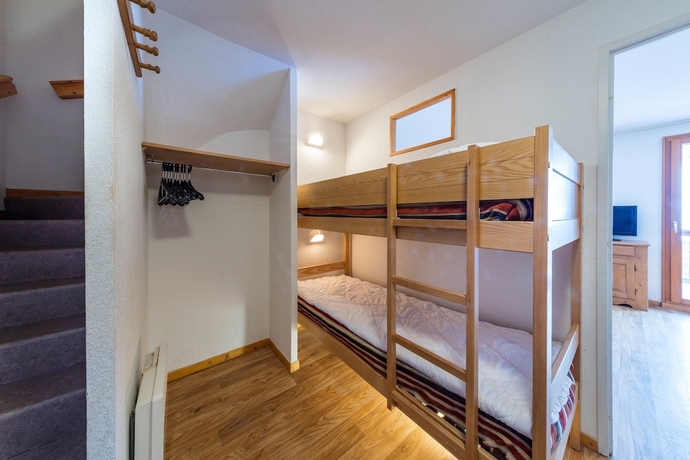 Imagen de la habitación del Hotel Noemys Les Balcons de Bois M&eacute;an. Foto 13