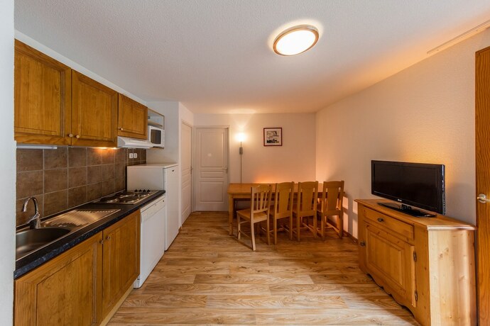 Imagen de la habitación del Hotel Noemys Les Chalets De Bois M&eacute;an. Foto 15