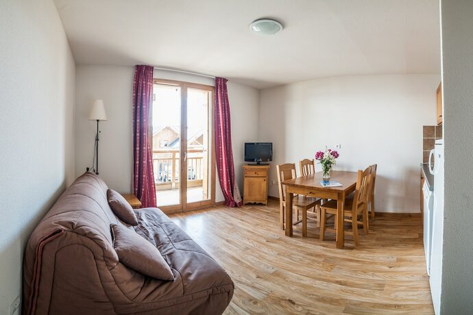 Imagen de la habitación del Hotel Noemys Les Chalets du Hameau des Aiguilles. Foto 14