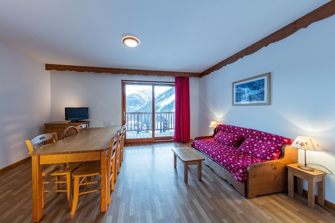 Imagen de la habitación del Hotel Noemys Les Granges D'arvieux. Foto 6