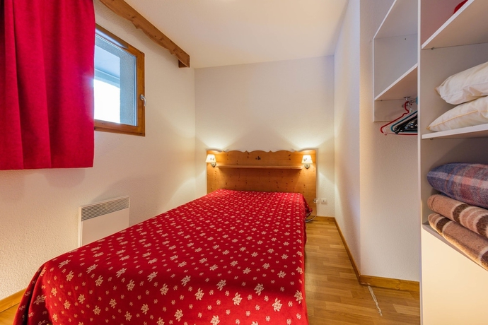 Imagen de la habitación del Hotel Noemys Les Granges D'arvieux. Foto 9