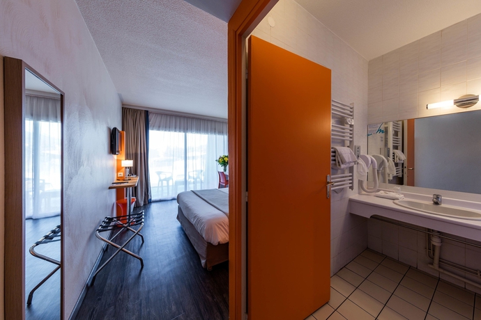 Imagen de la habitación del Hotel Noemys Toulon La Valette. Foto 3