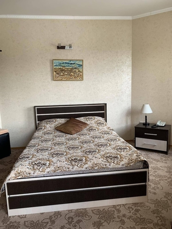 Imagen de la habitación del Hotel Noen. Foto 8