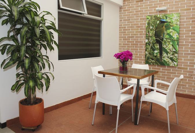 Imagen de la habitación del Hotel Nogal. Foto 7