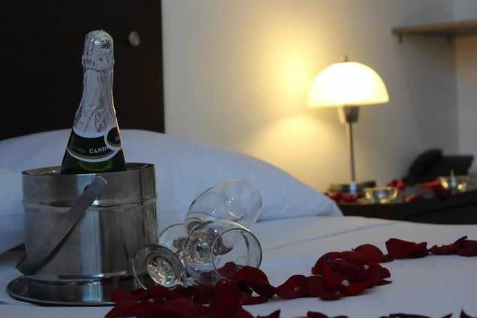 Imagen de la habitación del Hotel Nogal. Foto 11