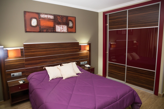 Imagen de la habitación del Hotel Noguera El Albir. Foto 6