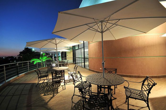 Imagen de los interiores del Hotel Nohotel Premium Americana. Foto 15