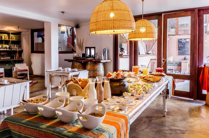 Imagen del bar/restaurante del Hotel Noi Casa Atacama. Foto 4