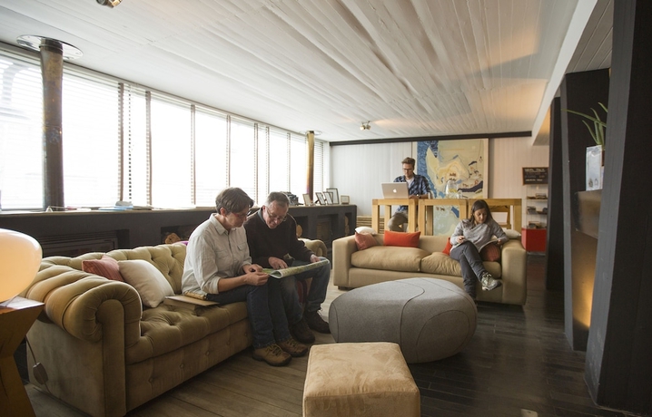 Imagen de los interiores del Hotel Noi Indigo Patagonia. Foto 18