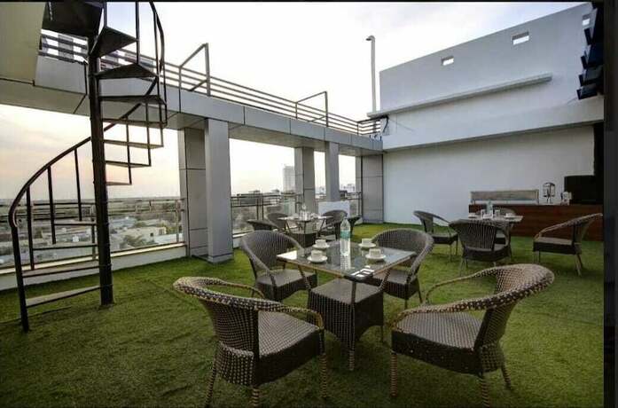 Imagen general del Hotel Noida Dreamz 144. Foto 12