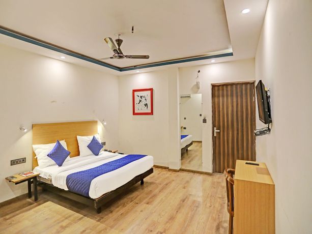 Imagen de la habitación del Hotel Noida Grand Sec 58 By F9s. Foto 5