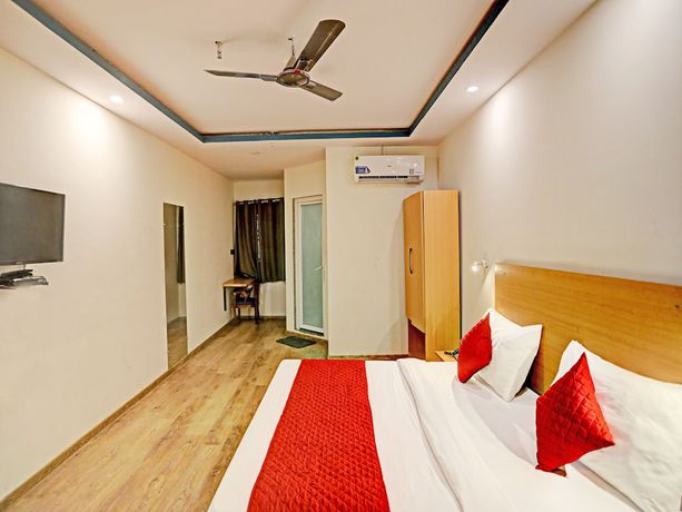 Imagen de la habitación del Hotel Noida Grand Sec 58 By F9s. Foto 10