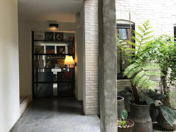 Imagen de los interiores del Hotel Noir, Chiang Mai. Foto 7