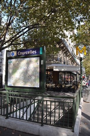 Imagen de los exteriores del Hotel Noir, Palacio de Congresos. Foto 12