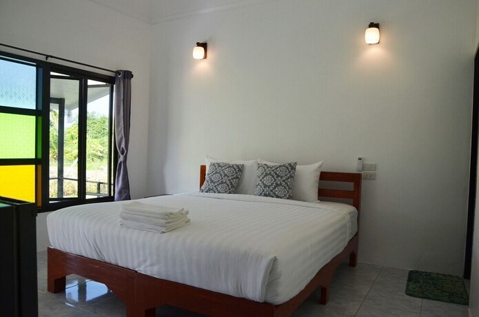 Imagen general del Hotel Nok Chan Mee Na. Foto 6