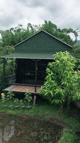 Imagen de la habitación del Hotel Nok Chan Mee Na. Foto 19